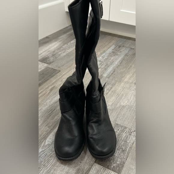 BOC Boots - Picture 4 of 11